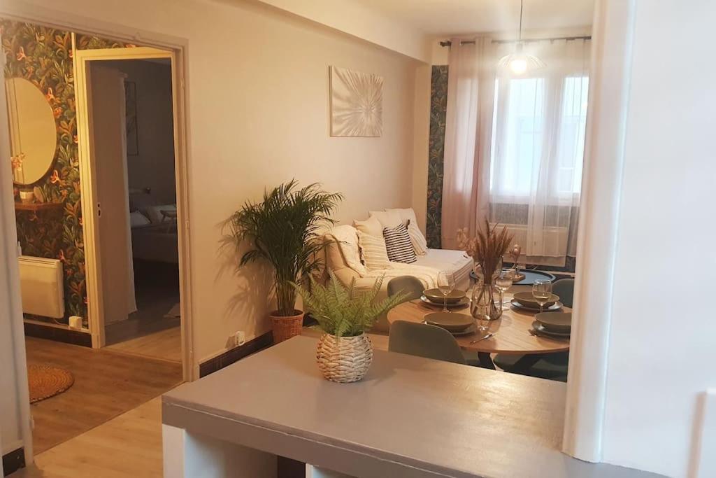 *cosy* Spacieux * Entree Autonome* Centrale* Appartement *