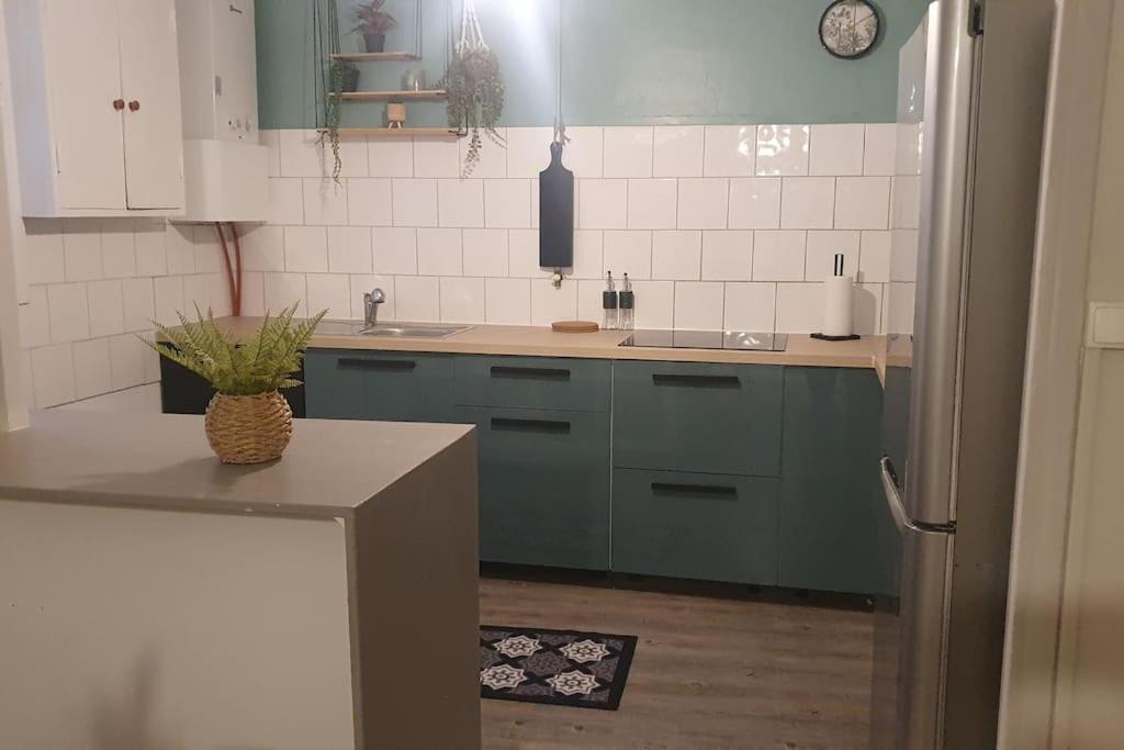Appartement *cosy* Spacieux * Entree Autonome* Centrale*