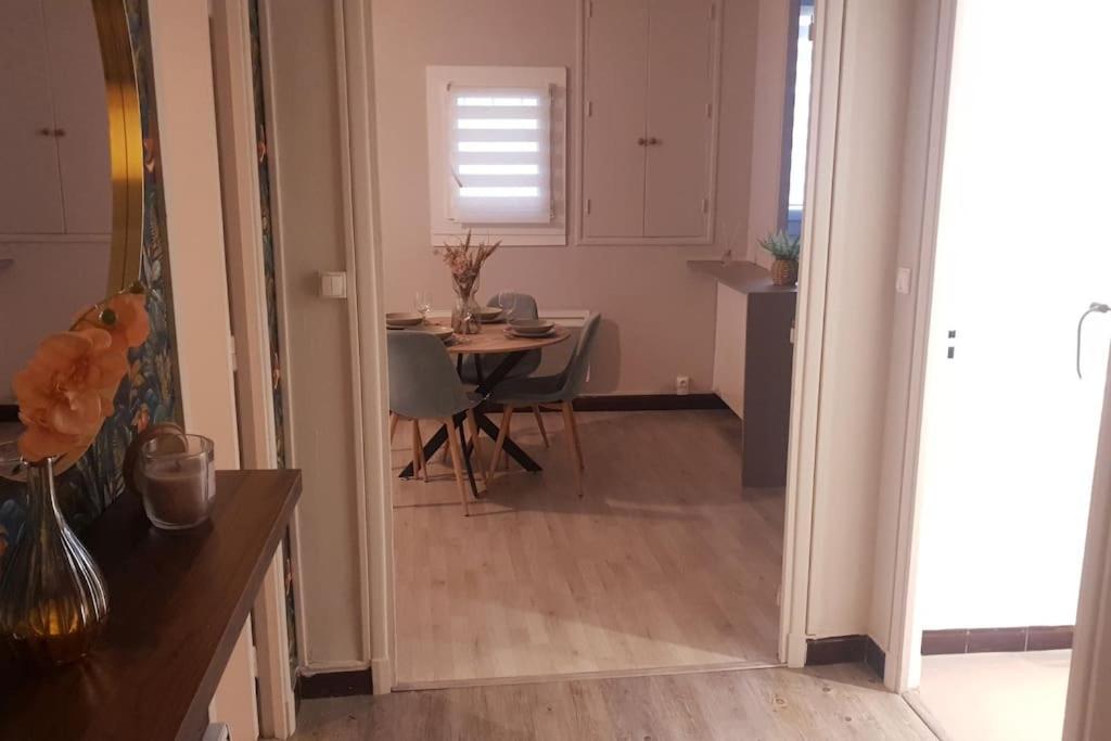 *cosy* Spacieux * Entree Autonome* Centrale* Appartement *
